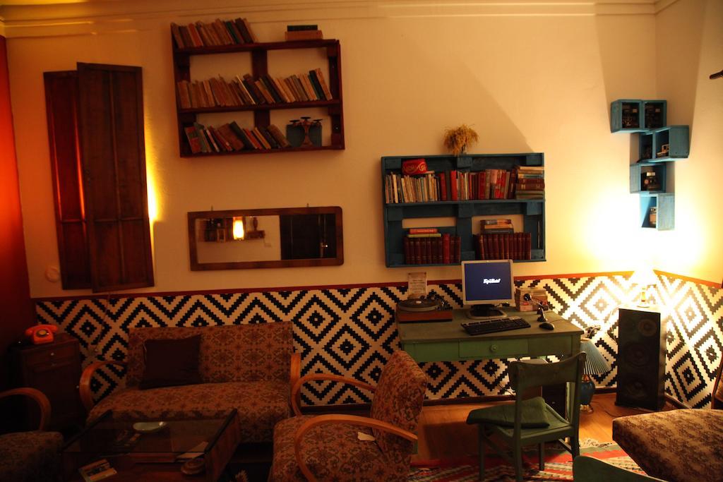 Trip'n'hostel * Tirana
